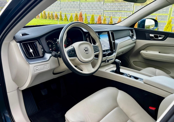 Volvo XC 60 cena 99900 przebieg: 160000, rok produkcji 2019 z Barwice małe 667